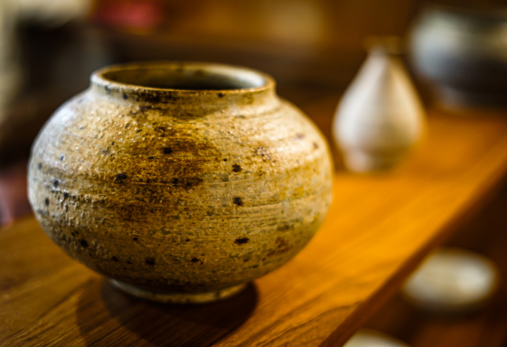 遺品整理で出てきた骨董品を高く買取してもらう方法とは？